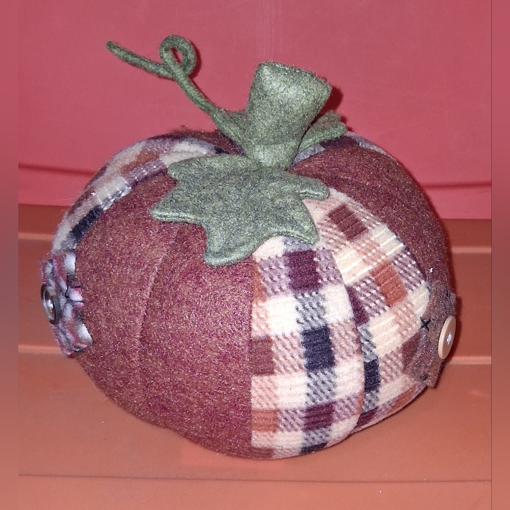 Fall Color Plush Pumpkin Collection (5) - Picture 4 of 8
